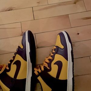 Nike dunks, size 8.5 men